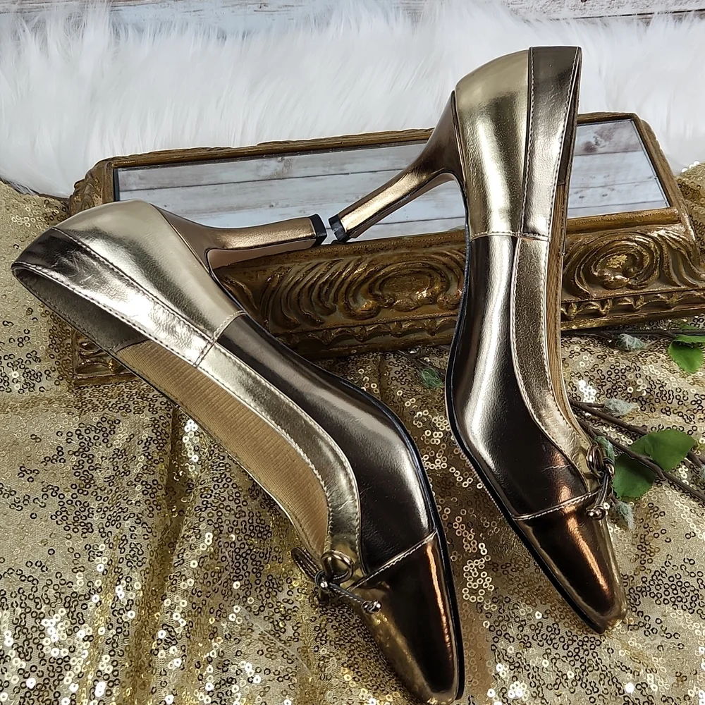 NWOT, Annie, Tri-color gold shoes size 7M - Picture 5 of 11